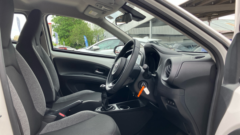 Toyota Aygo X 1.0 VVT-i Pure 5dr Petrol Hatchback